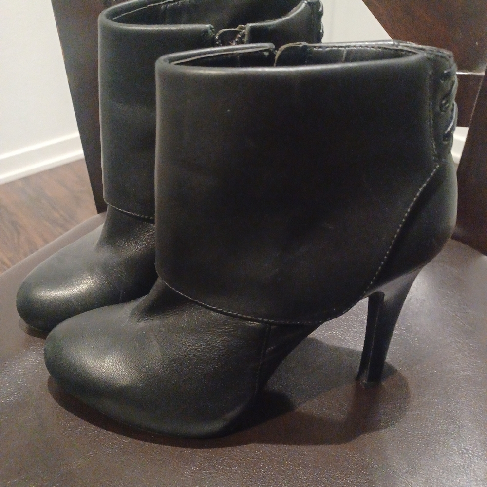 Ankle boots